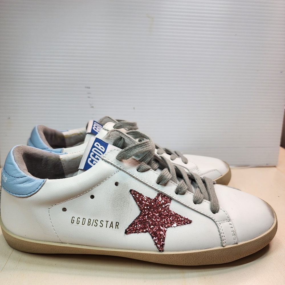 Golden Goose Superstar Sneakers Sz 41 NIB - Picture 2 of 16